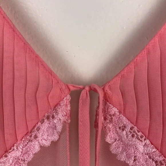 Cabernet Adorable Pink Lingerie Top - Picture 3 of 6